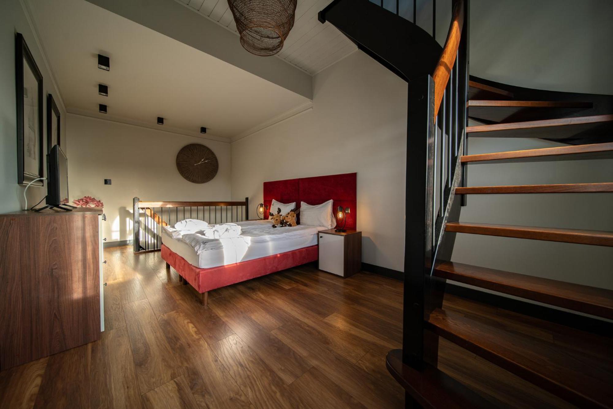 Norweska Dolina Family&Pet-Friendly Resort Szklarska Poreba Ngoại thất bức ảnh Suite